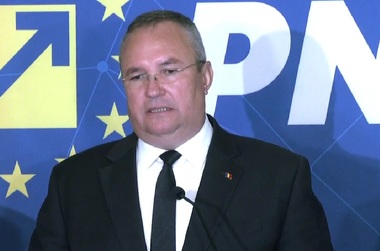 Ciucă, întrebat dacă PNL va promova femei în viitorul Executiv: Este un moment prin care ceea ce am vorbit să transpunem în practică şi să avem mai multe doamne în Guvern, în Parlament