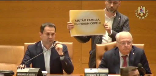 Încă un deputat AUR a contestat decizia de sancţionare cu 50% din indemnizaţie şi reducerea timpului la pupitru în Camera Deputaţilor 