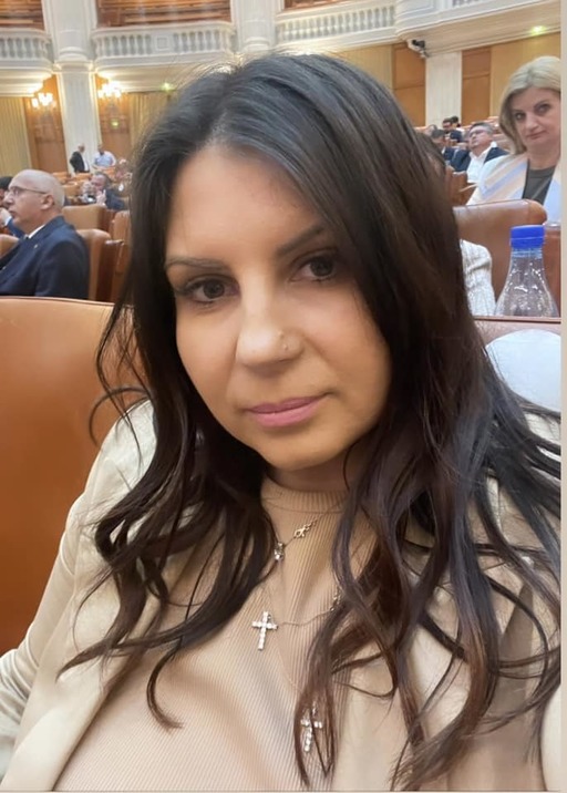 Maria Gabriela Horga (PNL): Am făcut astăzi dreptate pentru giurgiveni. Camera Deputaţilor a aprobat reducerea vârstei de pensionare cu 2 ani pentru cei care au locuit cel puţin 30 de ani în municipiul Giurgiu şi pe o rază de 8 kilometri