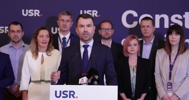 UPDATE - USR a votat pentru formarea unui pol de dreapta la alegerile din 2024 / Drulă: Semnalul pe care îl dăm este unul al unei construcţii în jurul USR