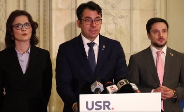 USR îi cere preşedintelui Klaus Iohannis să retrimită legile Educaţiei în Parlament, după ce sesizarea formaţiunii la CCR a fost respinsă