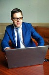UPDATE - Dosarul centrelor în care bătrâni erau supuşi unor tratamente inumane - Preşedintele şi vicepreşedintele Autorităţii Naţionale pentru Protecţia Drepturilor Persoanelor cu Dizabilităţi, directorul general ANPIS, demişi din funcţii -surse 