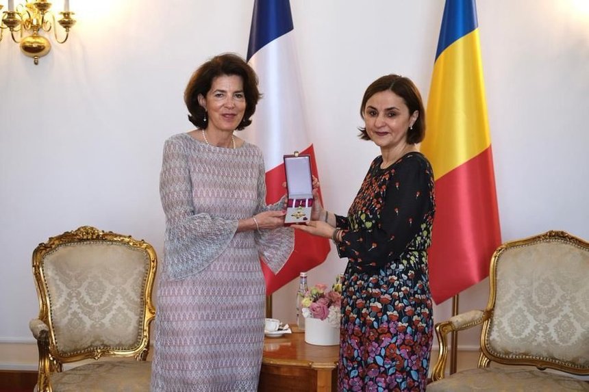 Ministrul Afacerilor Externe i-a acordat ambasadoarei Franţei la Bucureşti Ordinul Naţional „Steaua României” în grad de „Comandor”, la final de mandat