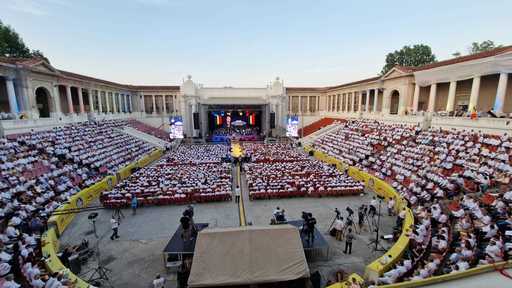 AUR îşi lansează candidaţii la alegerile europarlamentare: Christian Terheş, Claudiu Târziu, Dan Tănasă, Gheorghe Piperea, Mugur Mihăescu, Monica Iagăr, pe listă / Formaţiunea prezintă Planul AUR pentru Parlamentul European - VIDEO