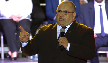 Christian Terheş, la lansarea candidaţilor AUR pentru europarlamentare: În 2024 alegerea este foarte simplă, prosperitate sau sărăcie, libertate sau tiranie, suveranitate sau vasalitate!