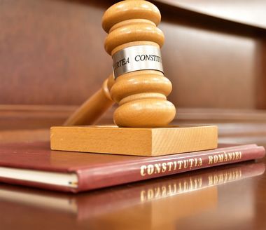 UPDATE - CCR a admis sesizarea Înaltei Curţi de Casaţie şi Justiţie referitoare la legea privind pensiile speciale / Legea este parţial neoconstituţională şi se reîntoarce în Parlament 
