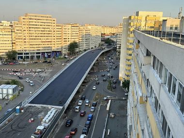 Nicuşor Dan anunţă că a început asfaltarea Pasajului Doamna Ghica