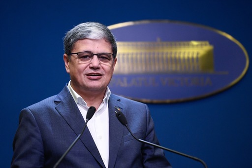 Boloş, angajaţilor care protestau: Lasaţi-mă să mă lupt pentru salariile dumneavoastră că acolo câştigaţi mai mult / Dacă facem această egalizare de coeficienţi, salariile cresc între 15 şi 25%

