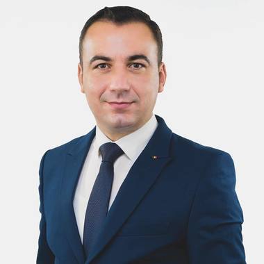 Ministrul Cercetării anunţă că, marţi, va avea loc o dezbatere publică privind aprobarea normelor pentru realizarea interoperabilităţii în domeniul tehnologiei informaţiei şi al comunicaţiilor 