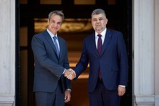 UPDATE - Ciolacu, întâlnire cu premierul grec Kyriakos Mitsotakis: Discuţii despre cooperarea bilaterală şi regională, să sprijinim Ucraina, Republica Moldova şi ţările din Balcanii de Vest în drumul lor european şi să ne apropiem de aderarea la Schengen