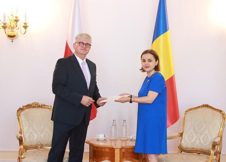 Ministrul Afacerilor Externe, Luminiţa Odobescu, l-a primit pe ambasadorul agreat al Republicii Polone în România, cu ocazia prezentării scrisorilor de acreditare