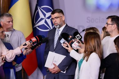 Robert Cazanciuc, despre propunerile PSD privind combaterea drogurilor: Dotarea Poştei Române cu aparate de scanare a tuturor pachetelor care intră în ţară, decontarea a 2-3 teste anuale antidrog pentru minori şi 10 şedinţe de consiliere psihologică 