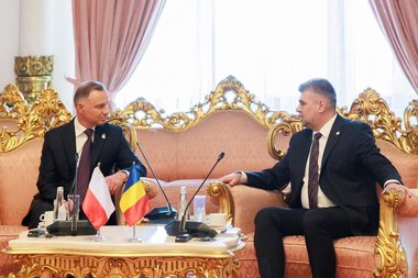 Prim-ministrul Marcel Ciolacu, întâlnire bilaterală cu preşedintele Republicii Polone, Andrzej Duda: România şi Polonia sunt parteneri şi aliaţi de încredere, care împărtăşesc aceeaşi viziune privind riscurile de securitate actuale din regiune