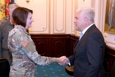 Tîlvăr: Avem în vedere măsuri de întărire a monitorizării şi securizării spaţiului aerian al României şi, implicit, al NATO, atât prin eforturi în plan naţional, cât şi prin cooperarea cu aliaţii