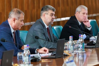 Marcel Ciolacu: Cardurile de energie, aflate acum în circulaţie, respectiv peste 1,6 milioane, au fost alimentate cu o nouă tranşă în valoare de 700 de lei pentru fiecare beneficiar