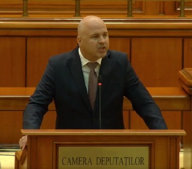 Emanuel Ungureanu (USR), la dezbaterea moţiunii simple împotriva ministrul Sănătăţii Alexandru Rafila: Îl pot numi cel mai incompetent şi ticălos ministru al Sănătăţii din istoria României