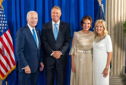 Preşedintele Klaus Iohannis şi soţia sa, Carmen, la  recepţia oferită de Preşedintele Joe Biden şi de Prima Doamnă Jill Biden, cu ocazia Adunării Generale a ONU - FOTO