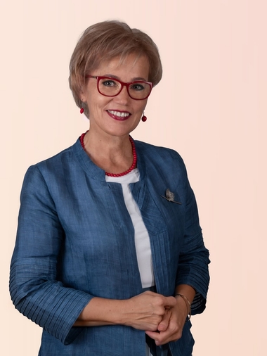 UDMR a reales-o pe Biró Rozália în funcţia preşedintă a Consiliului Reprezentanţilor Unionali / Formaţiunea a votat şi Prezidiul Executiv 