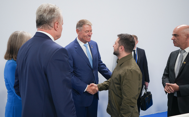 UPDATE - Volodimir Zelenski vine marţi în vizită în România / Întâlniri cu Klaus Iohannis, premierul Marcel Ciolacu şi la Parlament / Liderul ucrainean va susţine un discurs în plenul reunit - surse