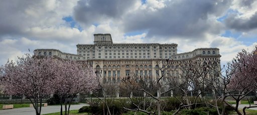 Forumul Reconstruirea Ucrainei va avea loc, în intervalul 18-19 octombrie, la Parlament / Evenimentul, organizat sub patronajul prim-miniştrilor României şi Ucrainei