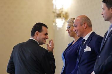 Orban, răspuns pentru Rareş Bogdan: Am fost şocat să văd cum unul dintre cei mai gălăgioşi producători de gogomănii din conducerea PNL are tupeu să facă apel la Forţa Dreptei să ne bulucim la PNL să ne înscriem în ”troaca vasalului nedemn al ciumei roşii”