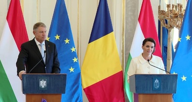 Iohannis: Acest atac terorist asupra Israeului e evident în sprijinul Rusiei. Vom afla cine a stat în spatele acestui atac şi care a fost strategia politică / România evident e pregătită să intervină cu ajutoare, atunci când acestea vor fi solicitate