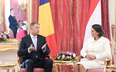 Klaus Iohannis, la Budapesta: Cred cu tărie că este absolut necesară evitarea gesturilor unilaterale sau controversate