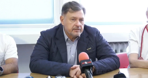 Rafila, întrebat dacă şi-a luat gândul de la prezidenţiale: Mai demult mi-am luat gândul. Erau sondaje în care nu m-am pus eu, m-au pus alţii. Aşa cum m-au pus, m-au şi scos

