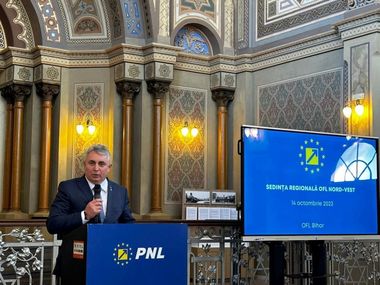 Bode: Lupta politică se va intensifica. Trebuie să acţionăm ferm şi argumentat pentru a nu lăsa curentele extremiste şi populiste să câştige teren şi să contamineze viaţa publică cu minciuni sau să-si impună agenda dictată punct cu punct de la Est de noi