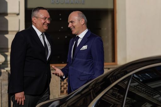 Rareş Bogdan: Nicolae Ciucă e candidatul PNL la prezidenţiale. E uman, nu e arogant, nu e corupt. PNL ar trebui să meargă într-o alianţă de dreapta

