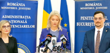 Alina Gorghiu: Astăzi, când vorbim, în sistemul penitenciar avem o populaţie de 23.555 de deţinuţi /  În 2012 rata de recidivă era de 45,78%, în luna martie a acestui an avem 36,75%, cea mai scăzută rată de recidivă din ultimii 12 ani - VIDEO