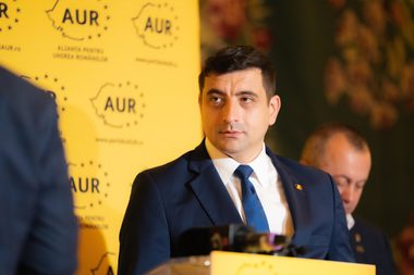 George Simion propune partidelor un pact pentru viitorul României, din punct de vedere administrativ: Reducerea de la 3.300 de unităţi administrativ-teritoriale, câte există în prezent, la circa 1.200 – 1.300