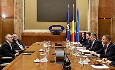 Ciolacu, întâlnire cu reprezentanţii Asociaţiei Tăşuleasa Social: Îmi doresc ca Via Transilvanica să devină un motor de regenerare şi de dezvoltare economică pentru cele peste 400 de sate şi cătune pe care le traversează
