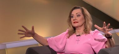 Elena Lasconi: Eu nu am crezut că o să trăiesc ziua în care să spun că PNL-ul, partidul cu care eu am votat până să apară USR, este răul. PNL este un partid în care cei care conduc sunt mâncaţi de orgolii
