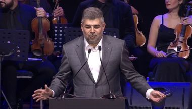 UPDATE - Ciolacu şi-a început discursul la Congresul Partidei Romilor adresându-se participanţilor în limba romani. El le-a spus că măsurile recent adoptate sunt „draftul unui nou contract social pentru o Românie corectă” - FOTO

.
