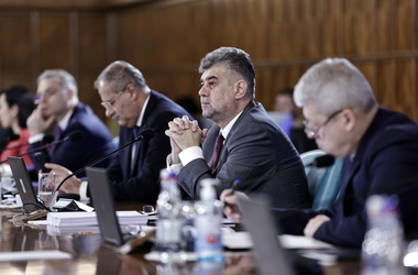 Guvernul a pus în transparenţă publică proiectul de ordonanţă de urgenţă prin care se modifică plafoanele privind utilizarea plăţilor cash: Societatea românească nu este pregătită la acest moment pentru limitarea utilizării numerarului - DOCUMENT