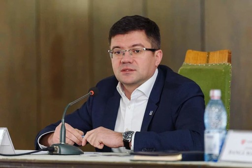 Costel Alexe afirmă, după anunţul ANI privind sesizarea Parchetului, că el nu are nicio calitate juridică la firma fostei sale soţii: În urma analizării datelor, nu s-au constatat încălcări în exercitarea funcţiei mele de deputat