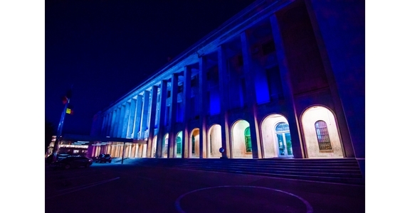 Palatul Victoria va fi iluminat în albastru pentru a marca Ziua Internaţională a Drepturilor Copilului