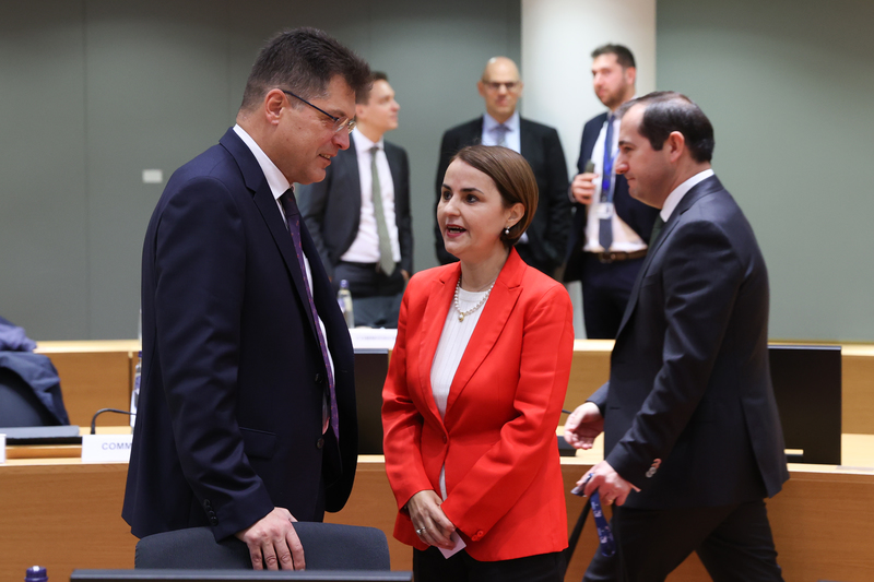 Ministrul afacerilor externe Luminiţa Odobescu, la reuniunea extraordinară a miniştrilor afacerilor externe din statele membre ale UE – Consiliul Afaceri Externe (CAE): A informat cu privire la sprijinul umanitar trimis de România în Gaza, prin Egipt