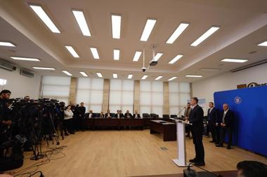 Premierul Marcel Ciolacu anunţă că bugetul pentru 2024 va fi adoptat până la finalul anului: Autorităţile locale şi centrale să ştie foarte clar că-şi vor începe anul cu investiţii