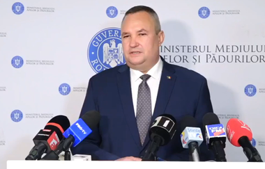 Nicolae Ciucă, la lansarea Sistemului de Garanţie-Returnare: În fiecare an, în România avem aproximativ 116 kg de ambalaje pe cap de locuitor, din care se reciclează mai puţin de jumătate. În Dunăre pe zi ajung aproximativ 4,2 tone de ambalaje