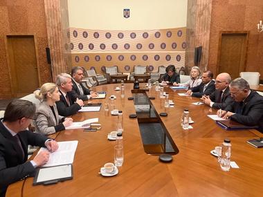 Cătălin Predoiu, întâlnire cu ministrul de Externe din Tunisia – S-a discutat despre dezvoltarea cooperării în combaterea traficului de migranţi, cooperarea poliţienească şi intervenţiile în situaţii de urgenţă