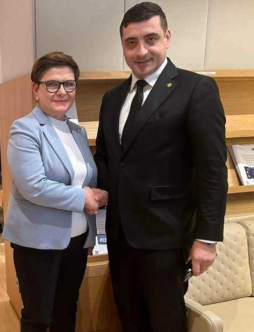 Liderul AUR, George Simion, întâlniri la nivel înalt la Bruxelles / George Simion: Ne confruntăm la Bruxelles şi în instituţiile europene, nu de azi, nu de ieri, cu o birocraţie nealeasă care ar vrea să anuleze suveranitatea constituţiilor naţionale