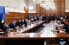 Proiectul bugetului pe 2024 urmează să fie pus în transparenţă publică / Exclusă majorarea salariilor demnitarilor, rămâne o creştere de 5% pentru funcţionarii publici - surse