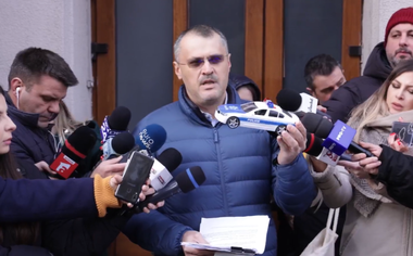 Cristian Ghinea a depus o contestaţie la DNA pe decizia de clasare a dosarului privind cumpărarea de BMW-uri pentru Poliţia Română / USR cere sesizarea Parchetului European
