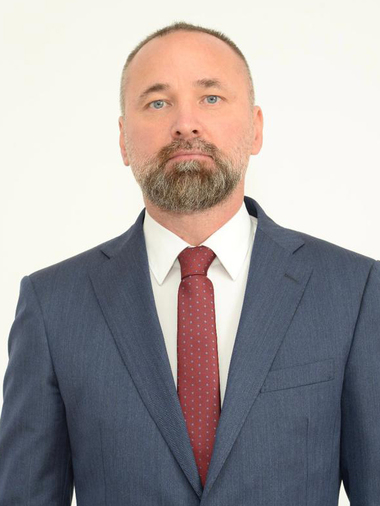 Un deputat PSD a iniţiat un proiect la Senat care prevede că dreptul la alocaţia de stat pentru copii este stabilit începând cu data naşterii copilului, nu cu luna următoare celei în care s-a născut, cum este în prezent