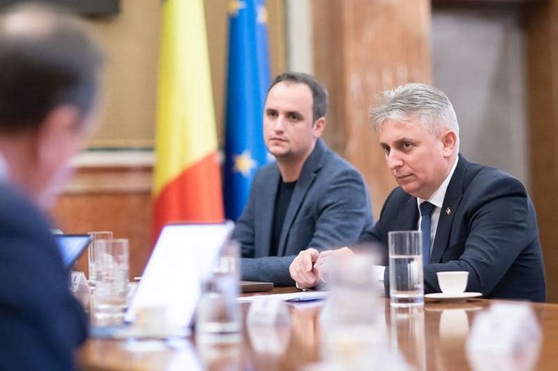 Lucian Bode: Salut semnarea acordului dintre Orange şi Guvernul României în vederea fuzionării Orange România şi Orange Romania Communications / A fost o prioritate a mandatului meu de ministru al transporturilor, infrastructurii şi comunicaţiilor

