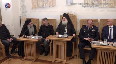 Ciolacu, din nou la Muntele Athos, adresându-se stareţului de la Mănăstirea Vatopedi: Printre primele lucruri pe care mi le-aţi spus a fost - ”Marcel, niciodată să nu ieşi în spaţiul public şi să vorbeşti doar despre tine” - FOTO