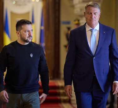 UPDATE Iohannis a discutat telefonic cu preşedintele Ucrainei / Şeful statului a reiterat sprijinul ferm al României / Zelenski: Am subliniat importanţa cooperării în continuare cu partenerii pentru a întări scutul aerian al Ucrainei