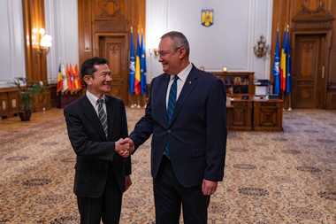 Ciucă, după întâlnirea cu ambasadorul Japoniei la Bucureşti: Japonia e interesată de dezvoltarea reactoarelor modulare de mici dimensiuni şi de construirea magistralei 6 de metrou din Bucureşti, până la aeroportul „Henri Coandă” din Otopeni